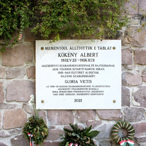 Kökény Albert Emléktáblája