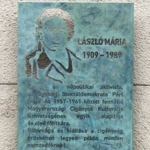 László Mária-emléktábla