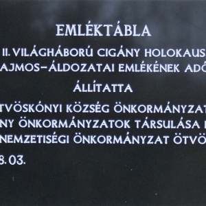 Ötvöskónyi - Roma holokauszt emléktábla
