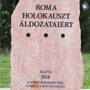 Roma holokauszt emlékmű, Alsószentmárton